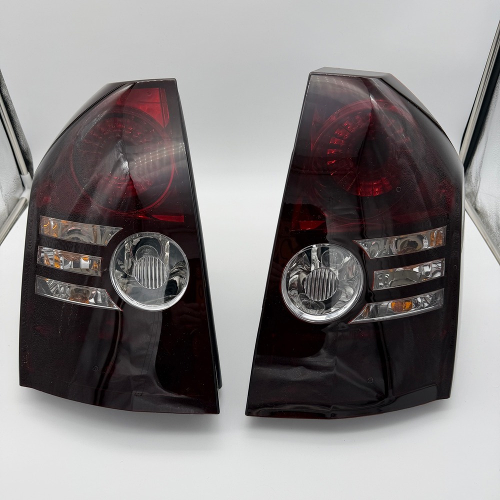 2008-2010 Chrysler 300 Base/Touring Red Smoke Tail Brake Lights Lamps Left+Right